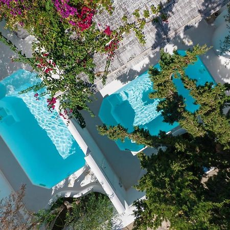Thalassitra Private Pool Suites Adamantas  Exteriör bild