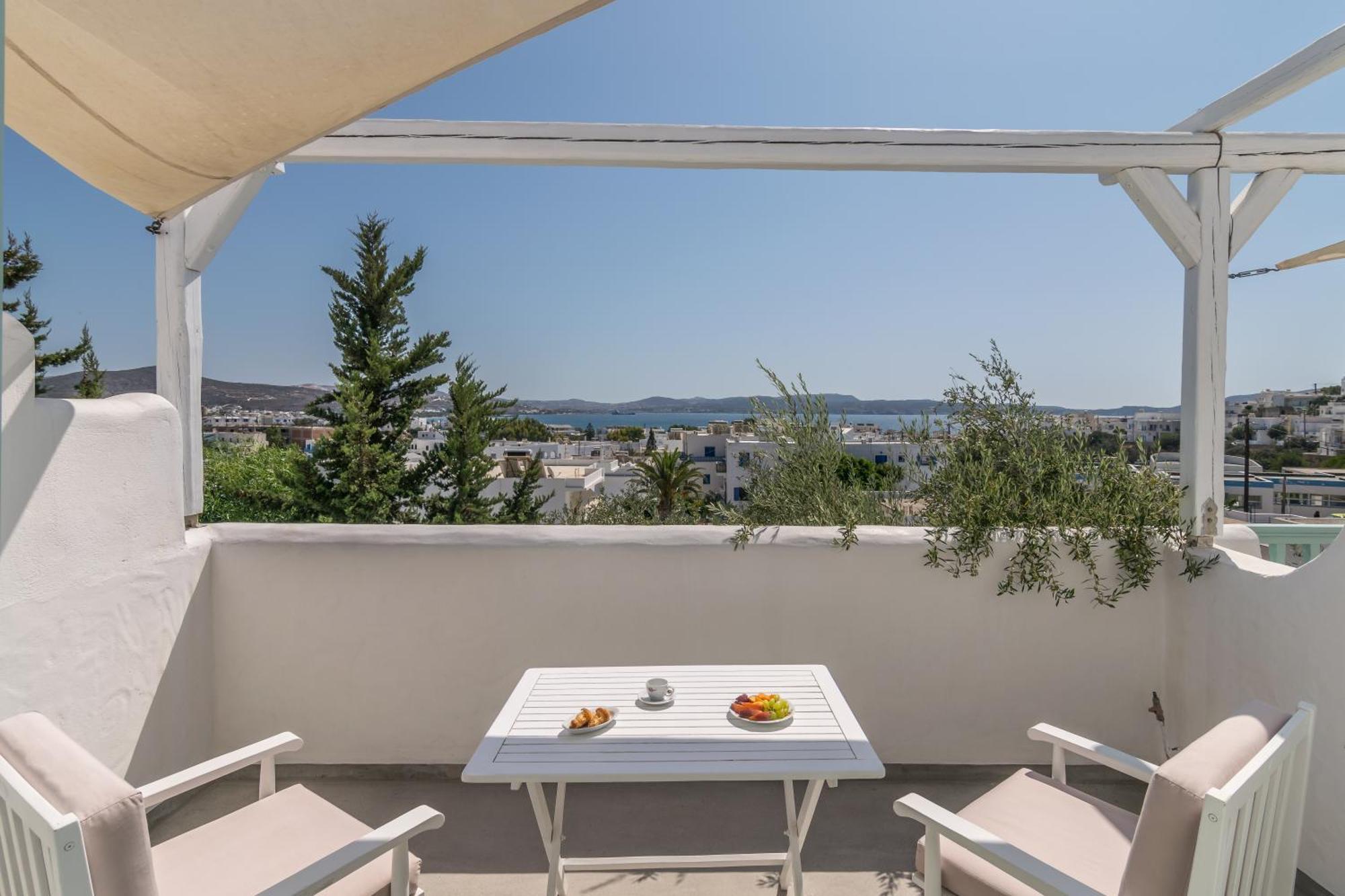 Thalassitra Private Pool Suites Adamantas  Exteriör bild