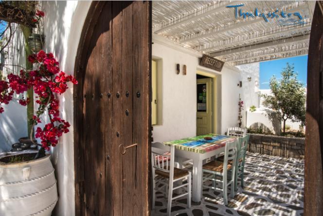 Thalassitra Private Pool Suites Adamantas  Exteriör bild